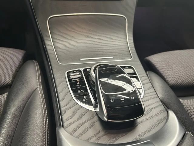 Mercedes-Benz C 300 AVANTGARDE Estate