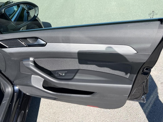 Volkswagen Passat 2.0 TDI Business DSG Variant