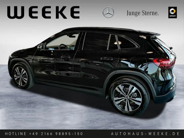 Mercedes-Benz GLA 200 Progressive