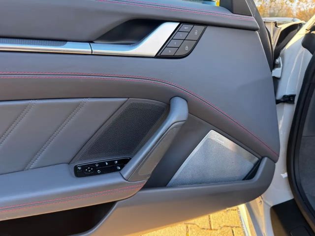 Porsche 992 Cabrio S Turbo