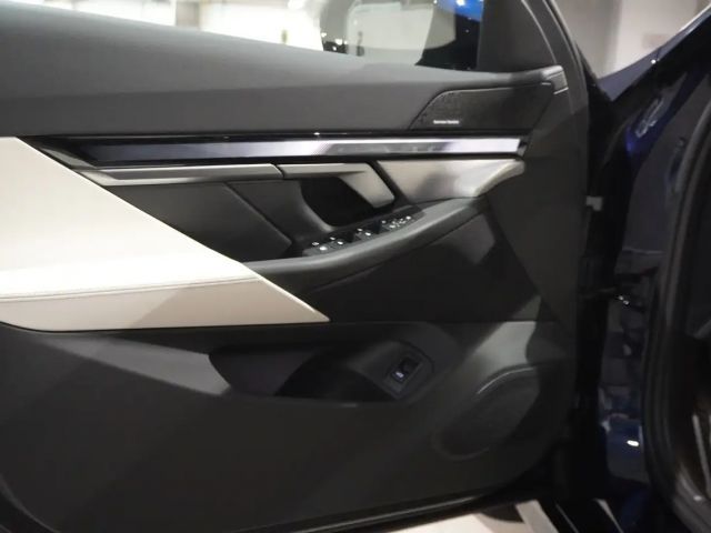 BMW i5 Sedan eDrive40