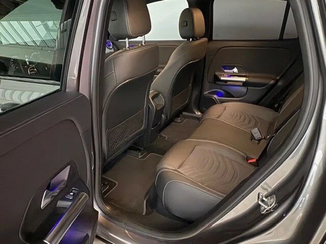 Mercedes-Benz EQA 300 4MATIC Progressive