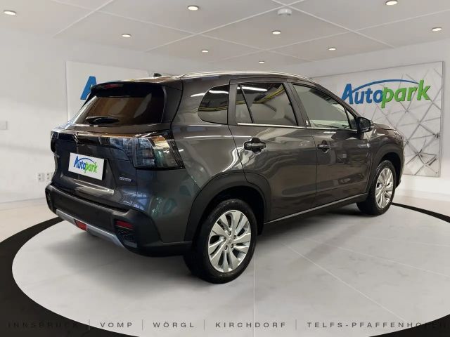 Suzuki S-Cross AllGrip Hybrid