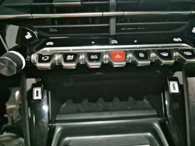 Peugeot 208 GT-Line Hybrid