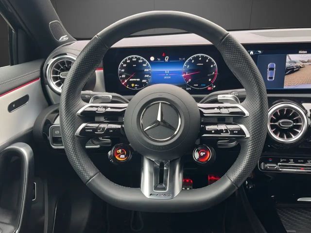 Mercedes-Benz A 35 AMG 4MATIC AMG Line