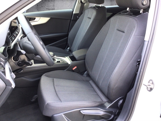 Audi A4 35 TFSI Avant S-Tronic