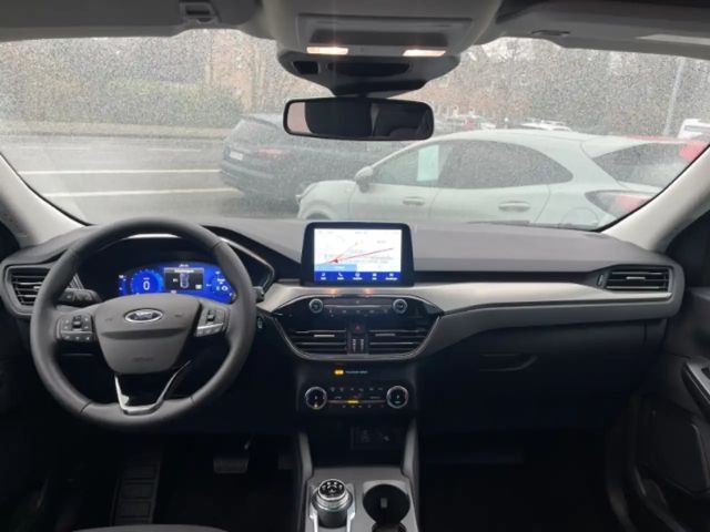 Ford Kuga Hybrid Titanium