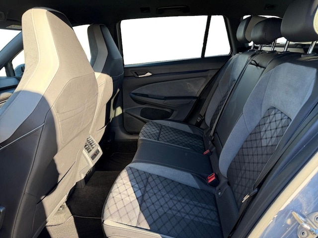 Volkswagen Golf 2.0 TSI DSG R-Line Variant