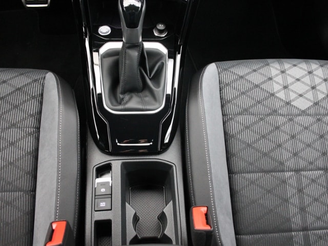 Volkswagen T-Roc 1.5 TSI DSG R-Line