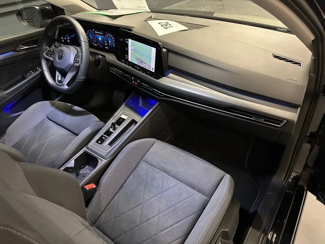Volkswagen Golf 1.5 eTSI DSG Style Variant