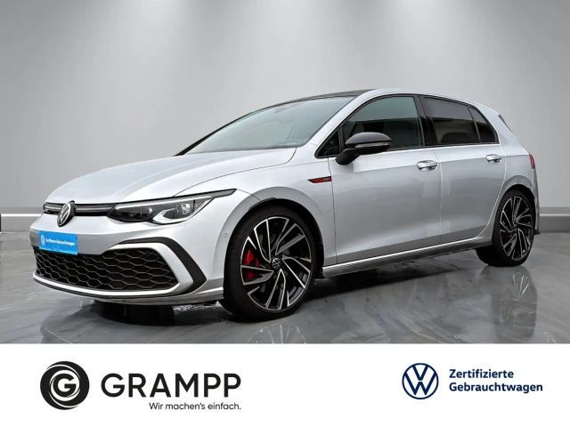 Volkswagen Golf GTI Style