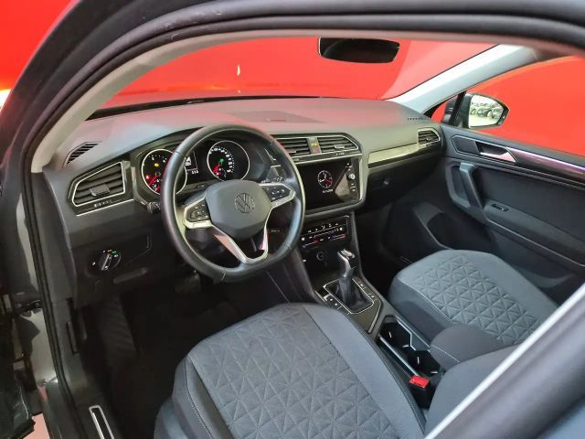 Volkswagen Tiguan DSG Life
