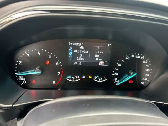 Ford Focus EcoBoost ST Line