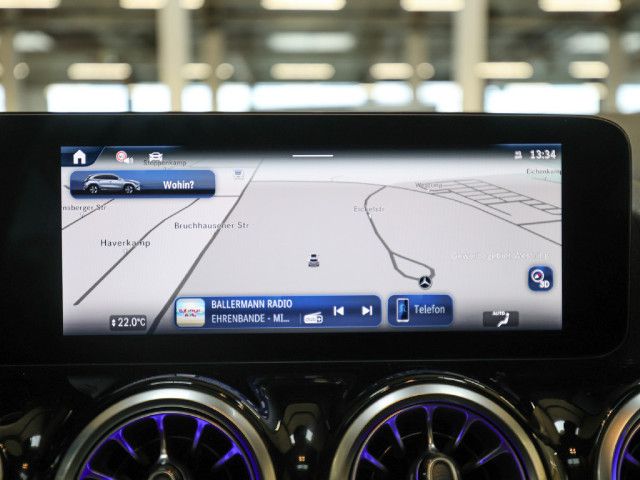 Mercedes-Benz GLA 180 AMG Line