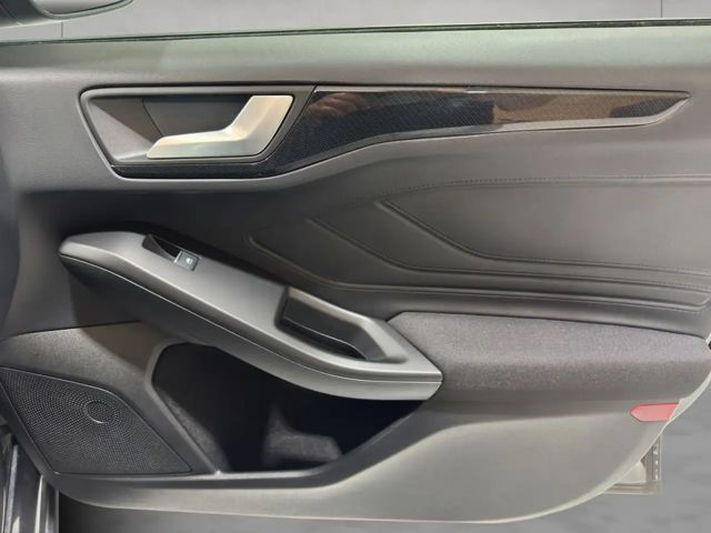 Ford Focus EcoBoost ST Line