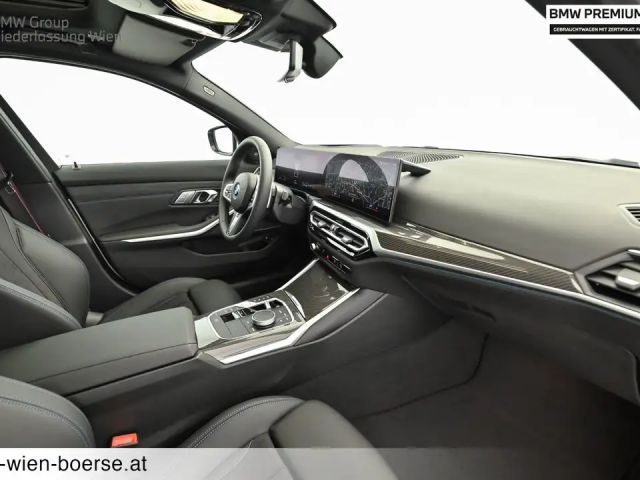 BMW 330 330e Sedan xDrive