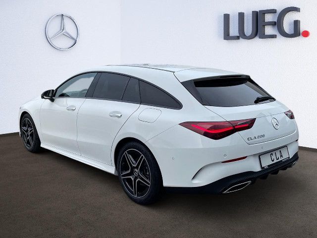 Mercedes-Benz CLA 200 AMG Line Shooting Brake
