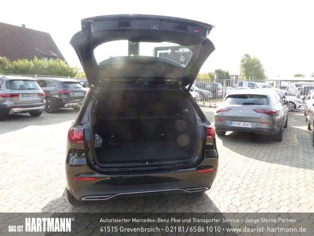 Mercedes-Benz B 200 Progressive Sedan