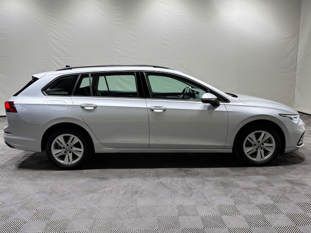 Volkswagen Golf 1.0 TSI Life Variant