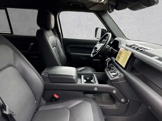 Land Rover Defender 110 D300 Dynamic HSE