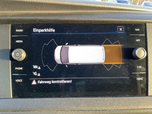 Volkswagen Caravelle 2.0 TDI T6