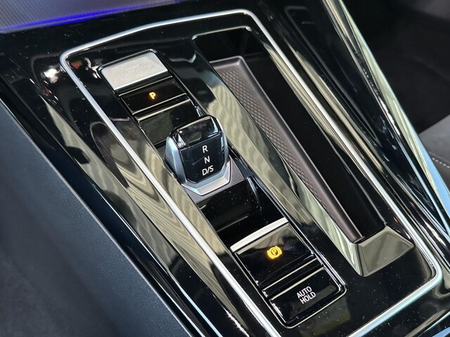 Volkswagen Golf 1.5 eTSI DSG Golf VIII