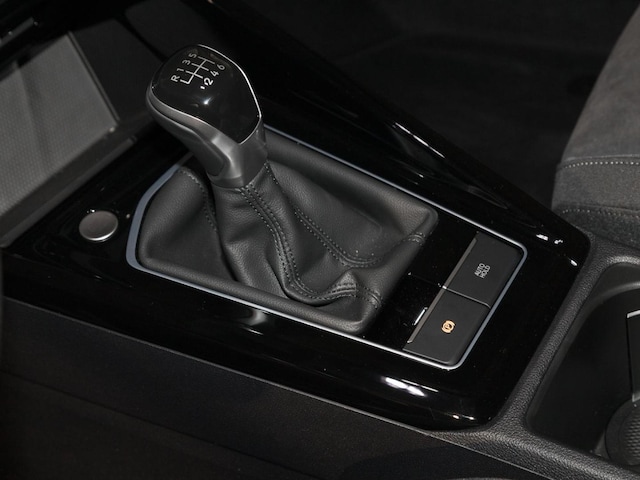 Volkswagen Golf 1.5 TSI Style