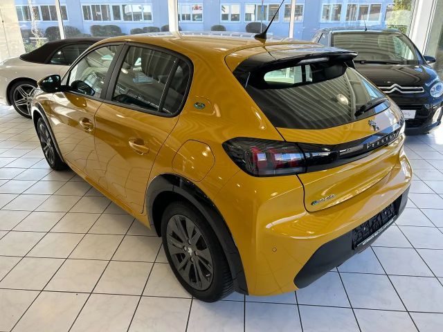 Peugeot E-208 Active Pack