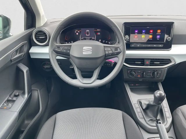 Seat Arona Reference