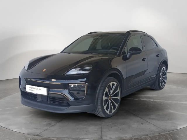 Porsche Macan 4