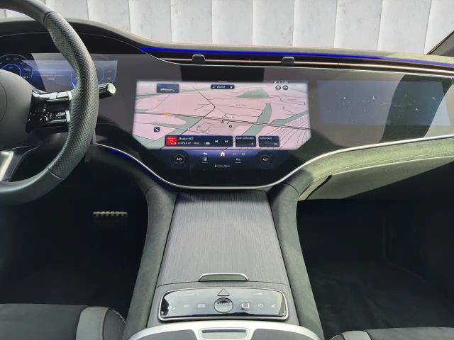 Mercedes-Benz EQE 350 AMG Line Sedan