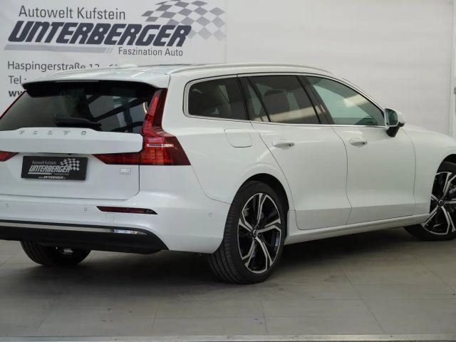 Volvo V60 AWD Plus T6