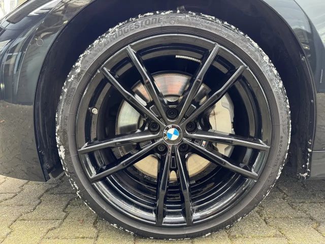 BMW 330 330i M-Sport Sedan xDrive