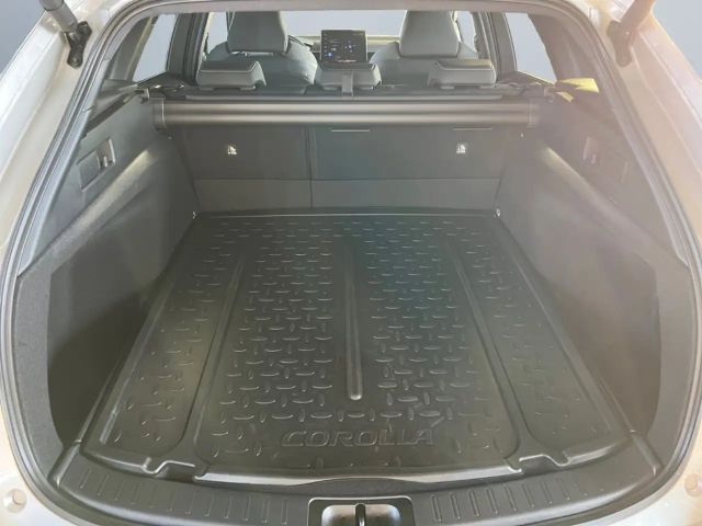 Toyota Corolla Hybride Team D