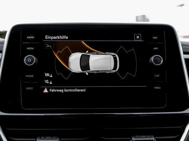 Volkswagen T-Roc 1.5 TSI DSG R-Line