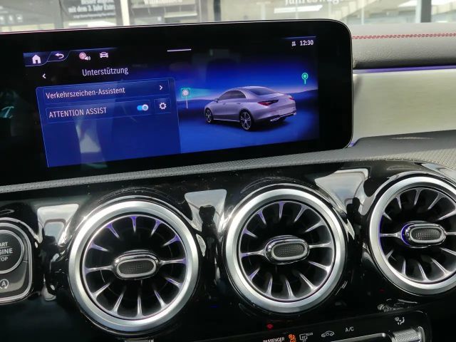 Mercedes-Benz CLA 200 AMG Line Coupé