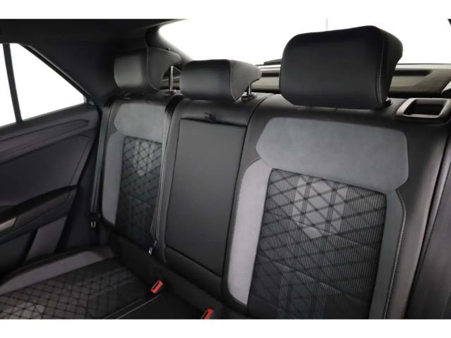 Volkswagen T-Roc 1.5 TSI DSG R-Line