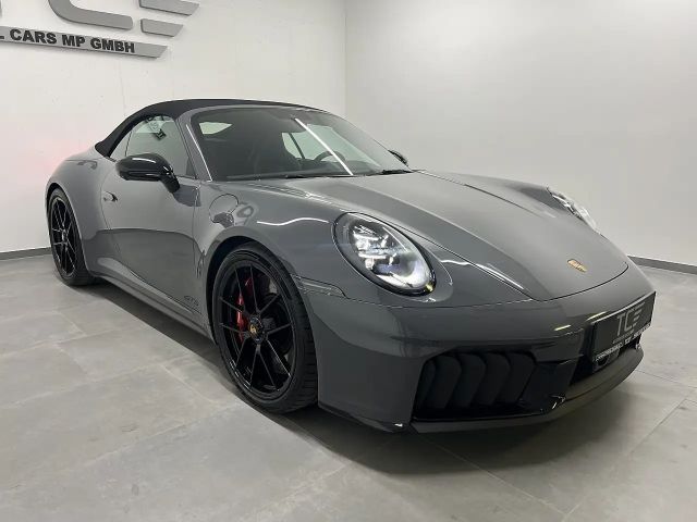 Porsche 911 Cabrio Carrera GTS