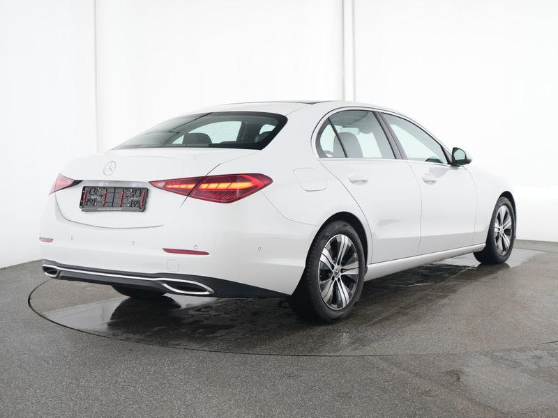 Mercedes-Benz C 180 AVANTGARDE Sedan