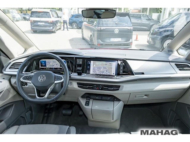 Volkswagen Multivan Life T7