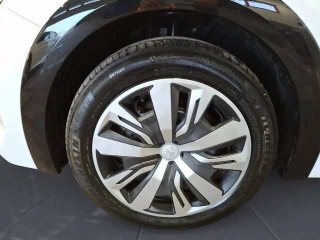 Peugeot E-208 Active Pack