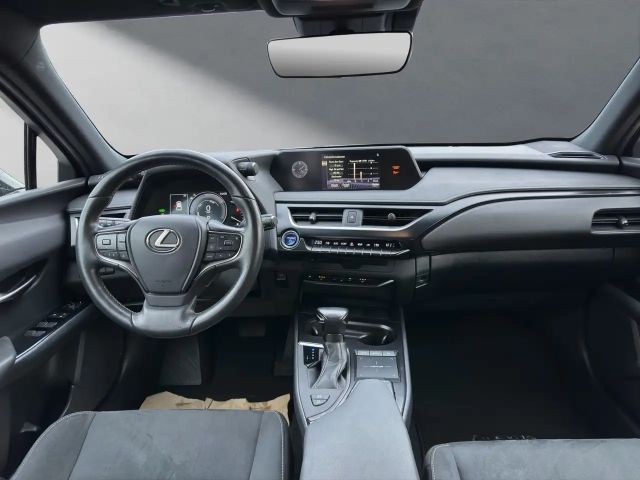 Lexus UX 250h