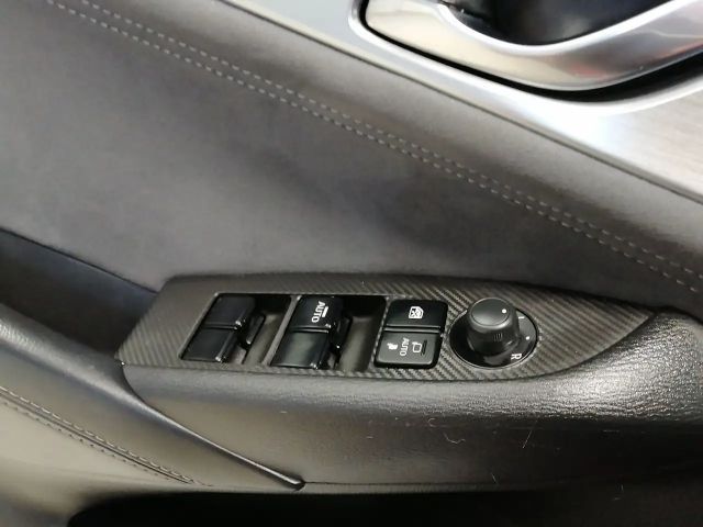 Mazda CX-3 Revolution