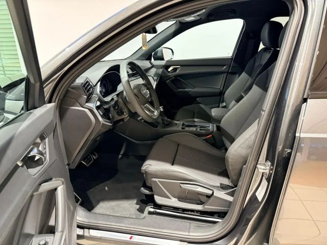 Audi Q3 1.5 TFSI S-Line