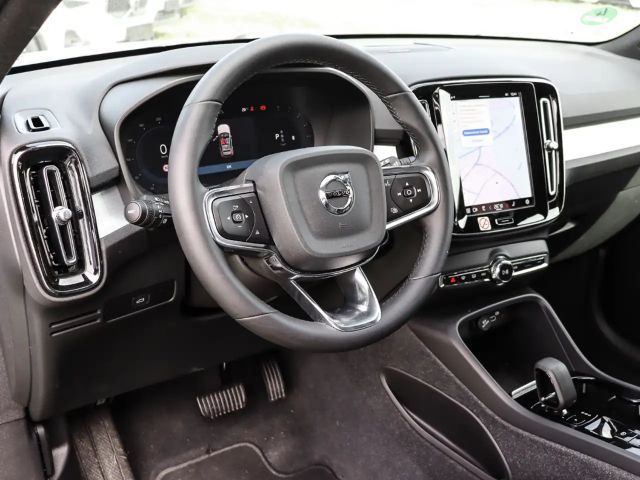 Volvo XC40 Dark Plus