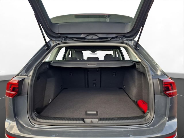 Volkswagen Golf 1.5 TSI Golf VIII Variant