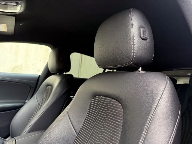 Mercedes-Benz CLA 180 Shooting Brake