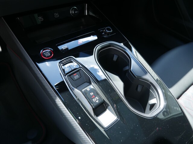 Audi A6 e-tron Avant Quattro