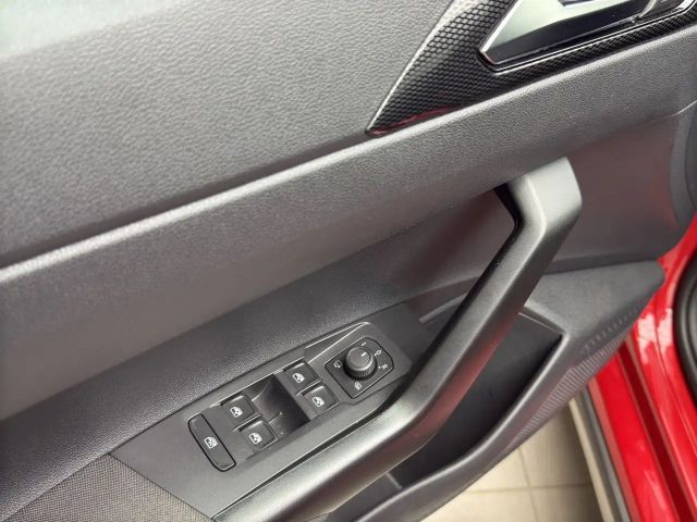 Volkswagen Taigo 1.0 TSI DSG Life