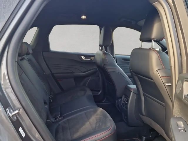 Ford Kuga Plug in Hybrid ST Line X